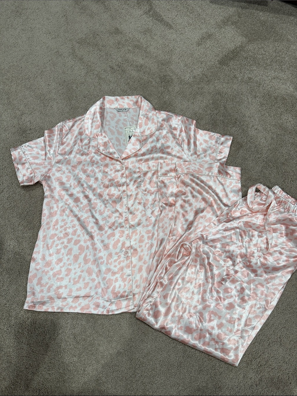 Pink & White leopard Pajama Set - Short Sleeve Top & Drawstring Pants